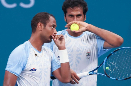 tennis-ramkumar-myneini-par-awy-to-win-gold-medal